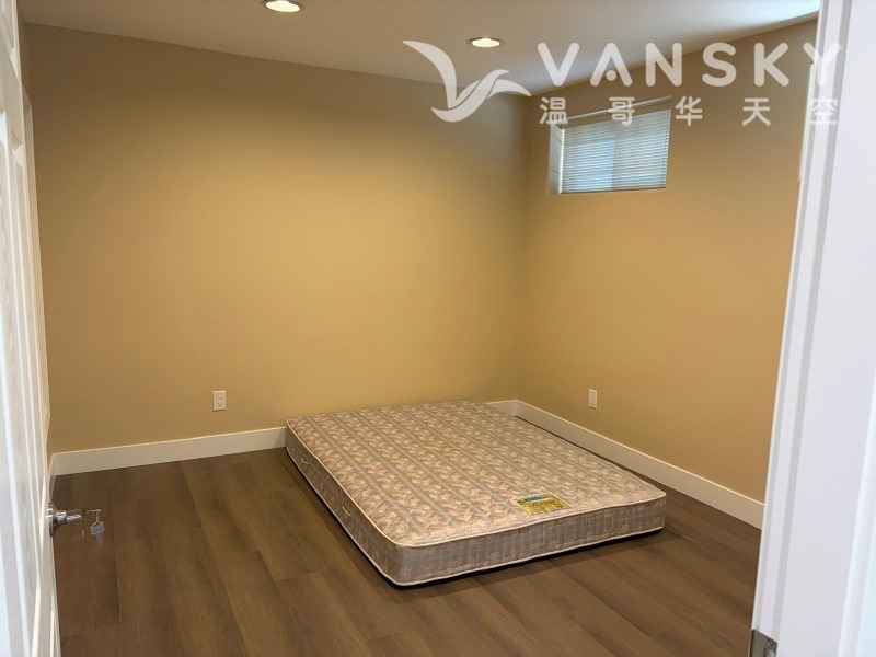 260730152343_58 bed 1.jpg